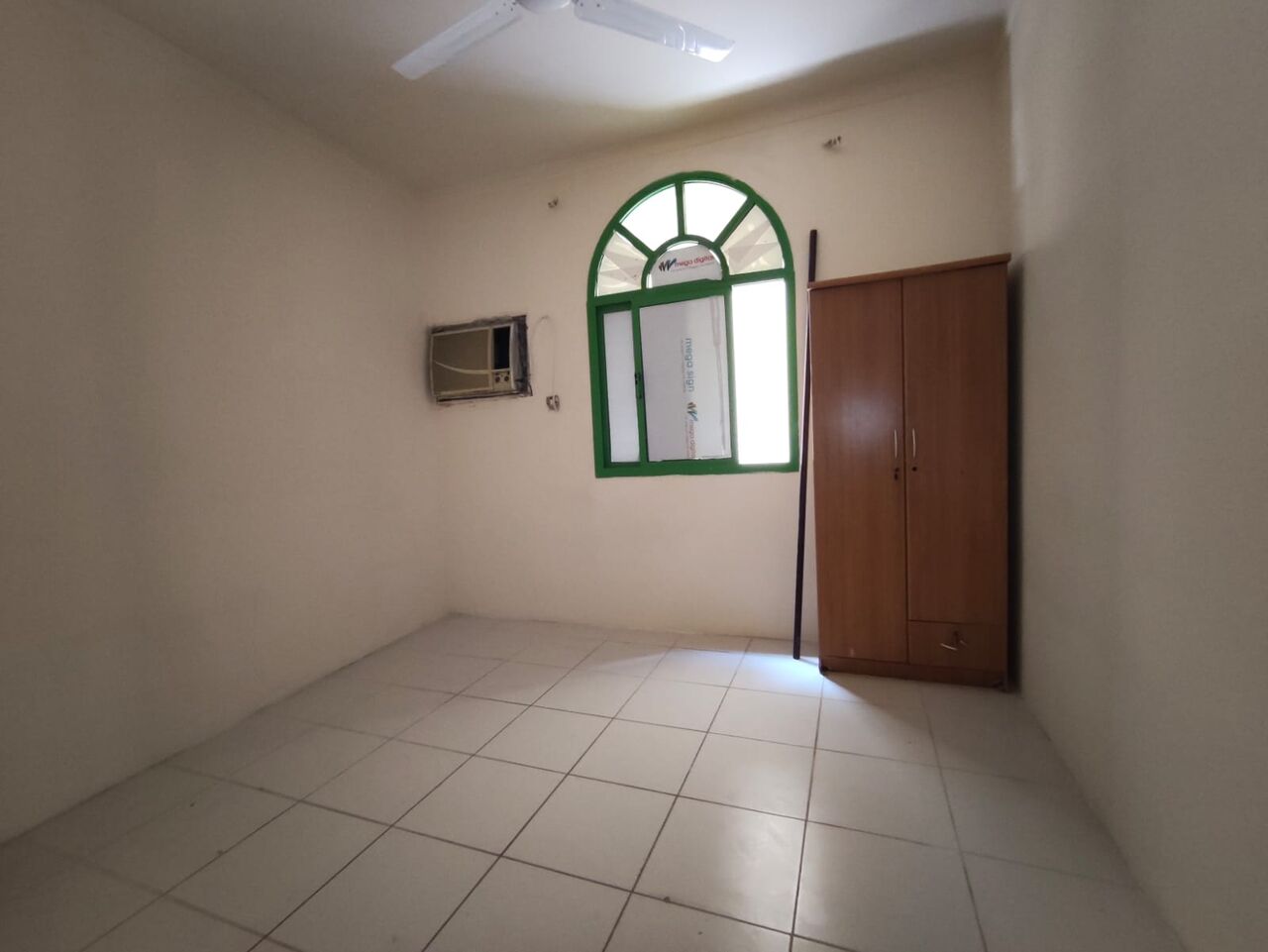 Hoora, Apartments, Flats, Houses & Villas, BHD 160/year,  1 BR,  Hoora:- 1Bhk Flat On Rent With Ewa & Acs..