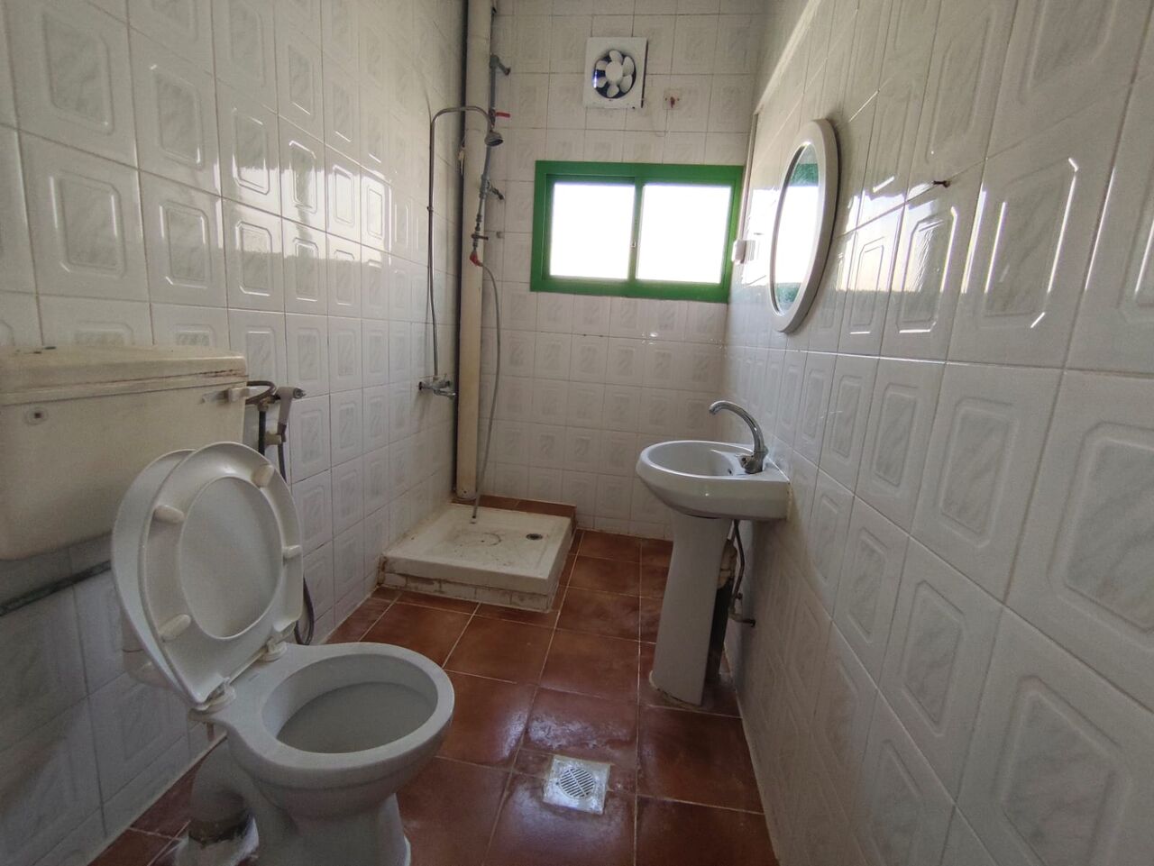 Hoora, Apartments, Flats, Houses & Villas, BHD 160/year,  1 BR,  Hoora:- 1Bhk Flat On Rent With Ewa & Acs..