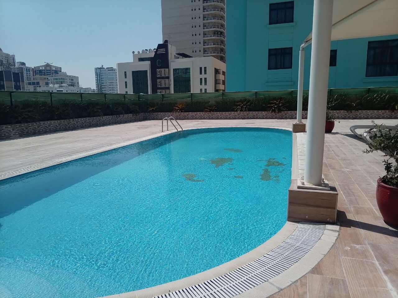 Busaiteen, Apartments, Flats, Houses & Villas, BHD 500/year,  2 BR,  Fully Furnished 2 Bedroom 2 Bathroom With Ewa Flat For Rent In : Busaiteen