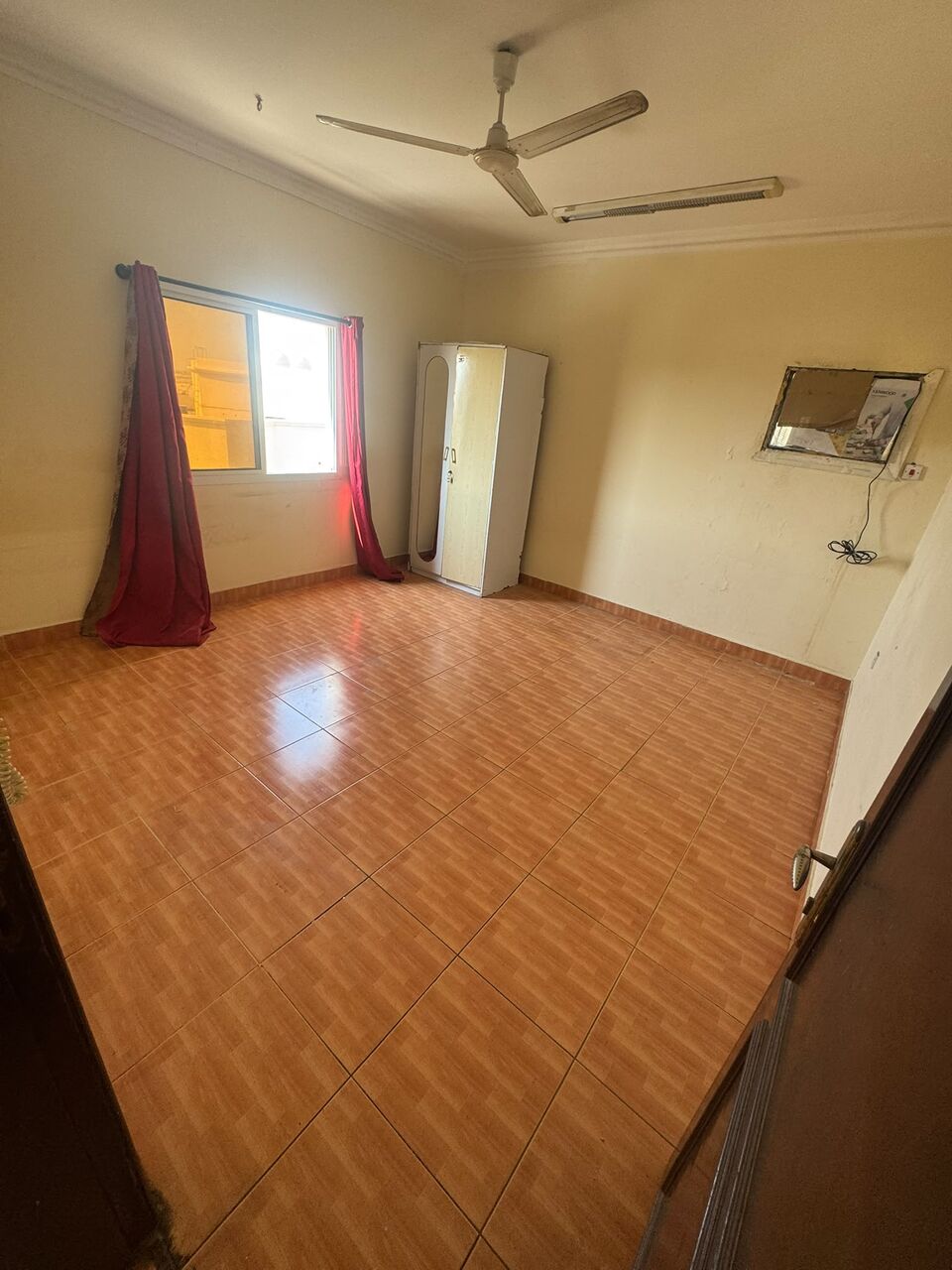 East Riffa, Apartments, Flats, Houses & Villas, BHD 120/month,  1 BR,  802 Sq. Meter,  1 BHK FLAT FOR RENT
