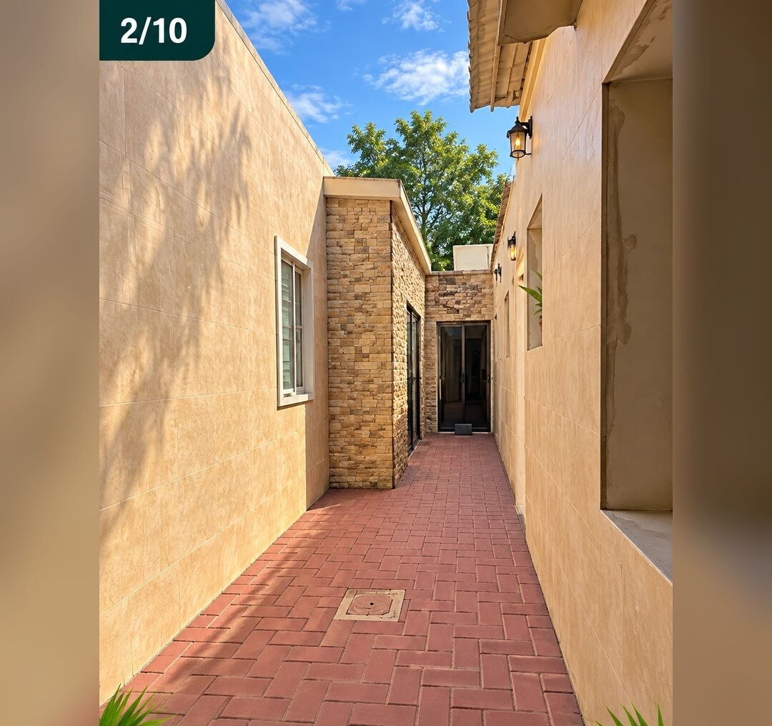Dubai, Apartments, Flats, Houses & Villas, AED 120000/year,  3 BR,  1076 Sq. Feet,  3 BHK Family Apartment In Al Badaa, Dubai | AED 120K | Direct Owner