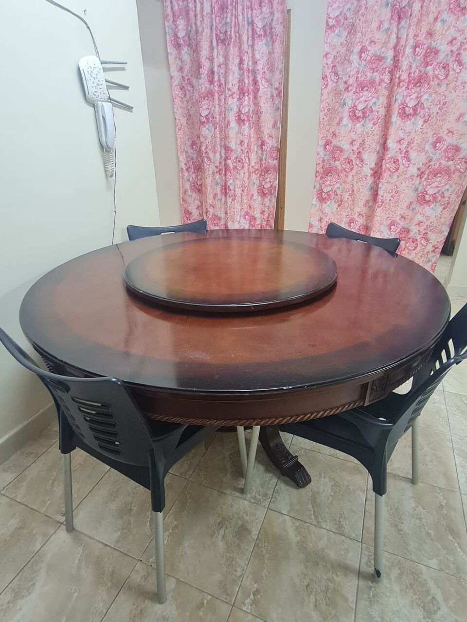 Jubail, Furniture, SAR 1500,  Samsung Fridge And Wodden Round Dining Table For Sale