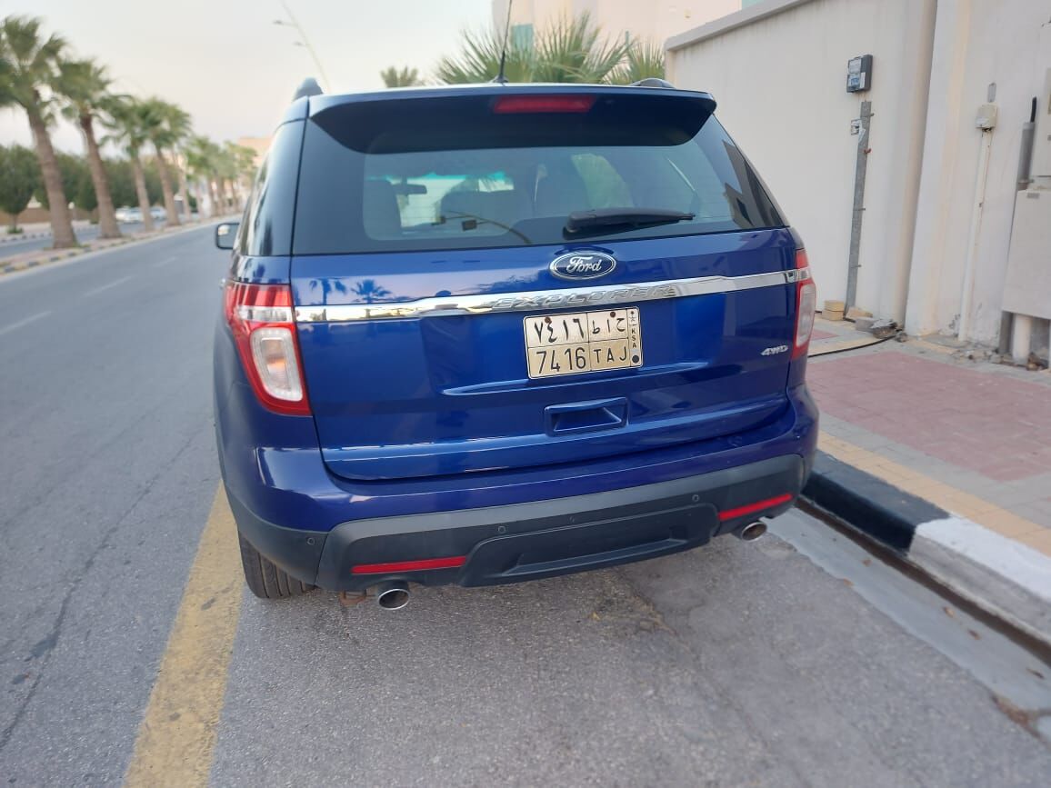 Khobar, Vehicles, Cars & Trucks , SAR 30000,  Ford Explorer,  2013,  Automatic,  286000 KM,