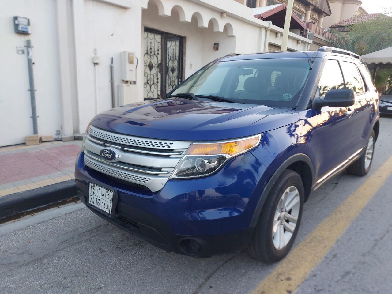 Khobar, Vehicles, Cars & Trucks , SAR 30000,  Ford Explorer,  2013,  Automatic,  286000 KM,