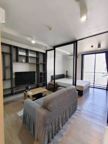Bangkok, Villas, THB 22000,  29 Sq. Meter,  Maestro 02 Ruamrudee Clean Comfortable 8th Floor BTS PloenChit