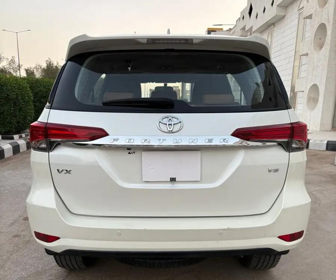 Riyadh, Vehicles, Cars & Trucks , SAR 95000,  TOYOTA FOTUNER,  2020,  Automatic,  60000 KM,  FULL OPTION V6 / 4 X 4 DRIVE B