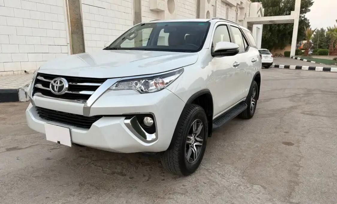 Riyadh, Vehicles, Cars & Trucks , SAR 95000,  TOYOTA FOTUNER,  2020,  Automatic,  60000 KM,  FULL OPTION V6 / 4 X 4 DRIVE E
