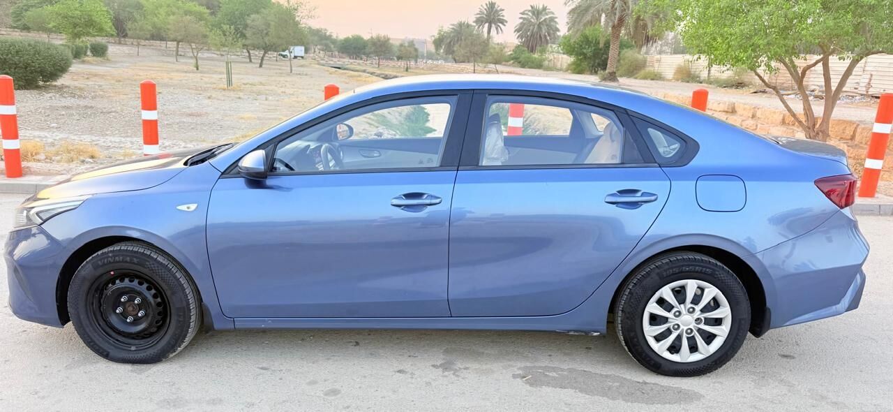 Riyadh, Vehicles, Cars & Trucks , SAR 38000,  Kia Cerato,  2022,  Automatic,  98000 KM,   Want Sell
