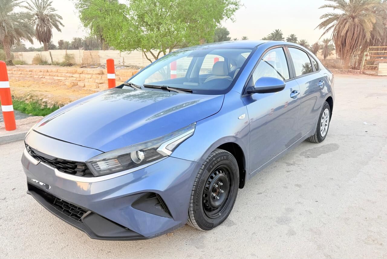 Riyadh, Vehicles, Cars & Trucks , SAR 38000,  Kia Cerato,  2022,  Automatic,  98000 KM,   Want Sell