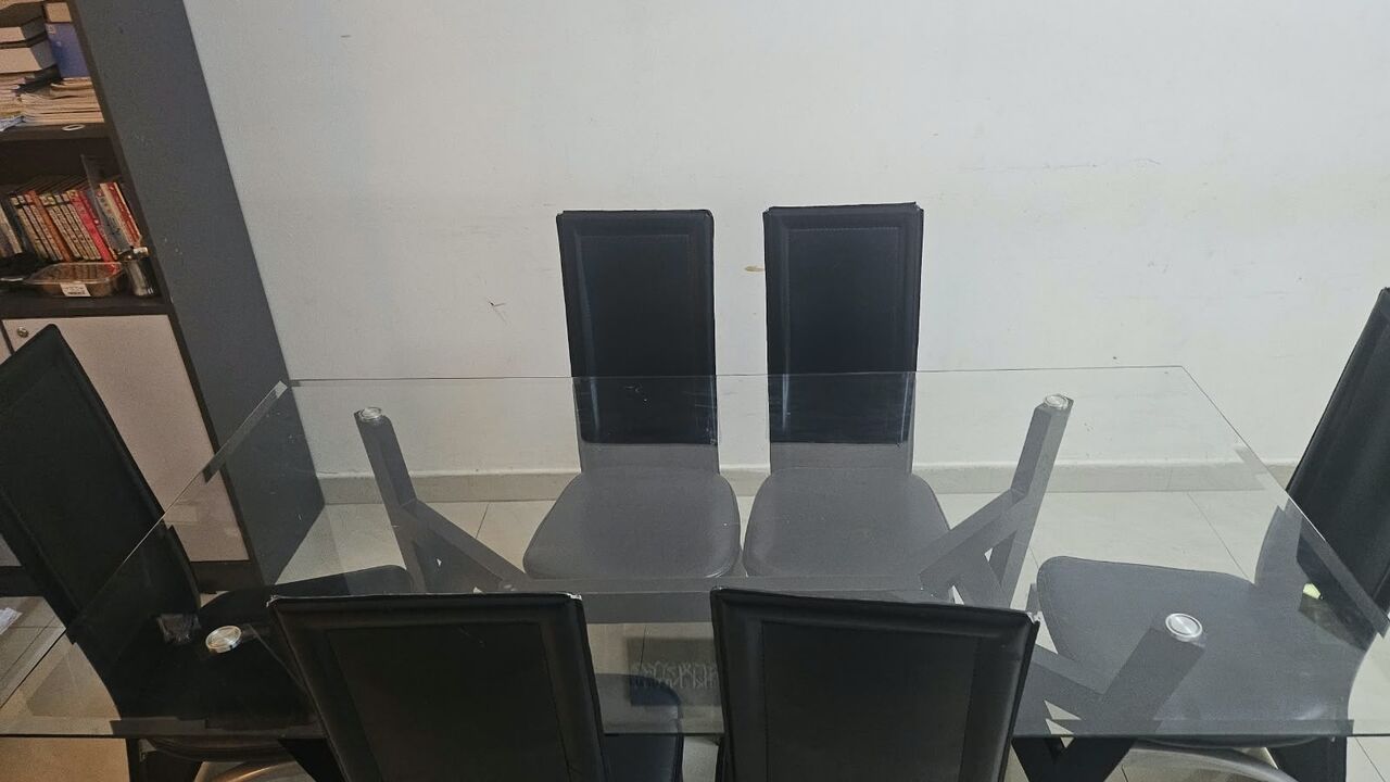Riyadh, Furniture, SAR 786,  ✨ Elegant Glass Dining Table Set With 6 Chairs – Only 786 SAR! ✨
