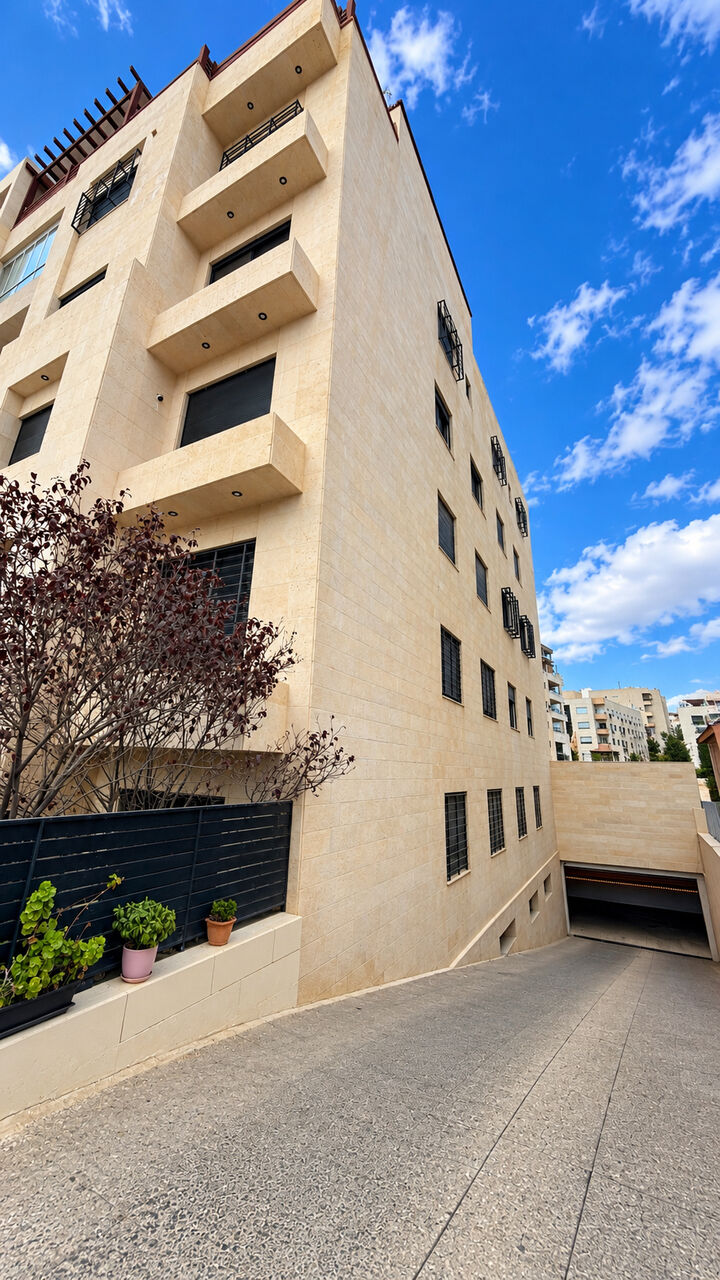 Amman, Apartments, Flats, Houses & Villas, JOD 5999/year,  3 BR,  Apartment For Rent In Deir Ghbar