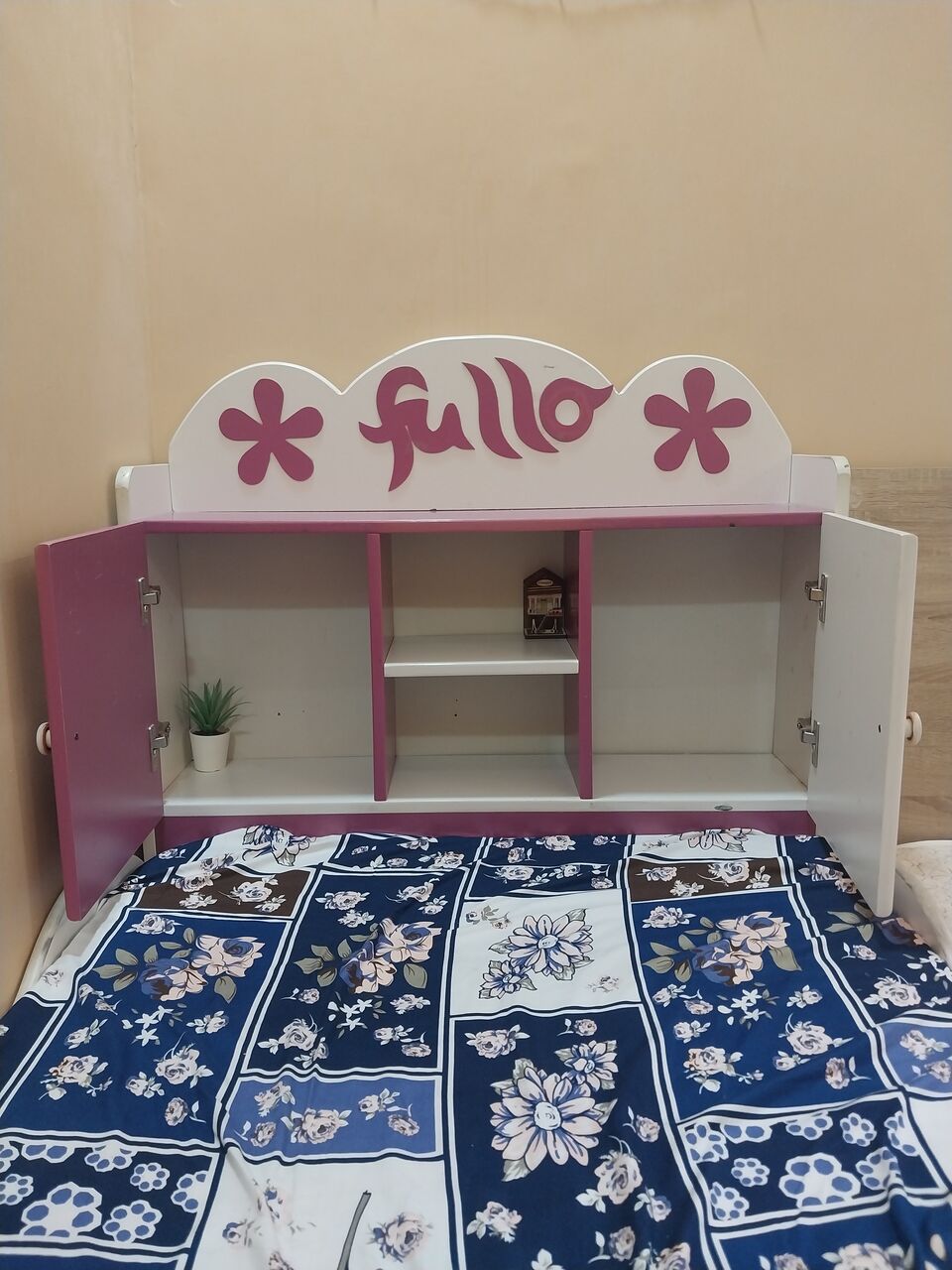 East Riffa, Furniture, BHD 20,  Wooden Bed