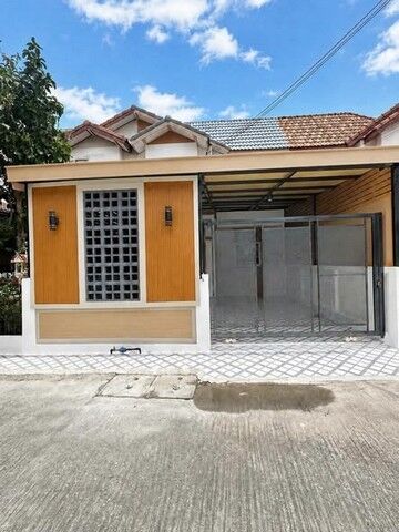 Bangkok, Real Estate For Sale, THB 2290000,  3 BR,  25 Sq. Feet,  2-storey Townhouse For Sale In MOU Saenpreeda, 9 M 9 - Nine Kilos, Newly Renovated,