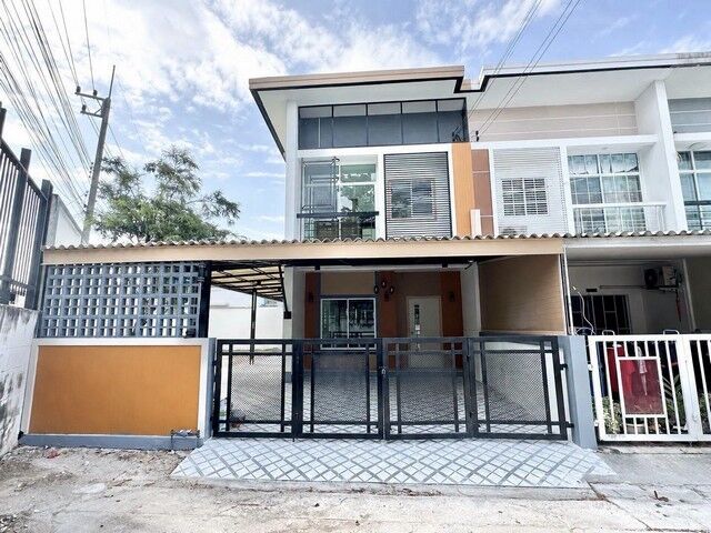 Bangkok, Real Estate For Sale, THB 2790000,  3 BR,  53 Sq. Feet,  Open For Sale Of MOU Houses Prapatsorn Precio 4, New Renovated Forest Corner, Chonburi