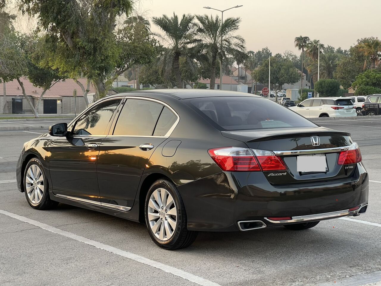 Dammam, Vehicles, Cars & Trucks , SAR 58000,  Honda Accord,  2015,  Automatic,  216000 KM,    Full Option In Excellent Condition | Price Is Negotiable