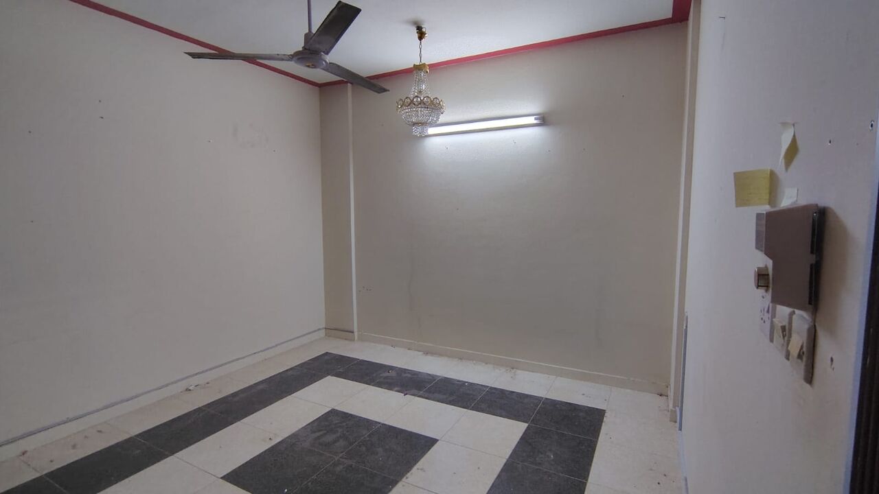 Hara, Apartments, Flats, Houses & Villas, Room Available For Single Bachlor In Hara