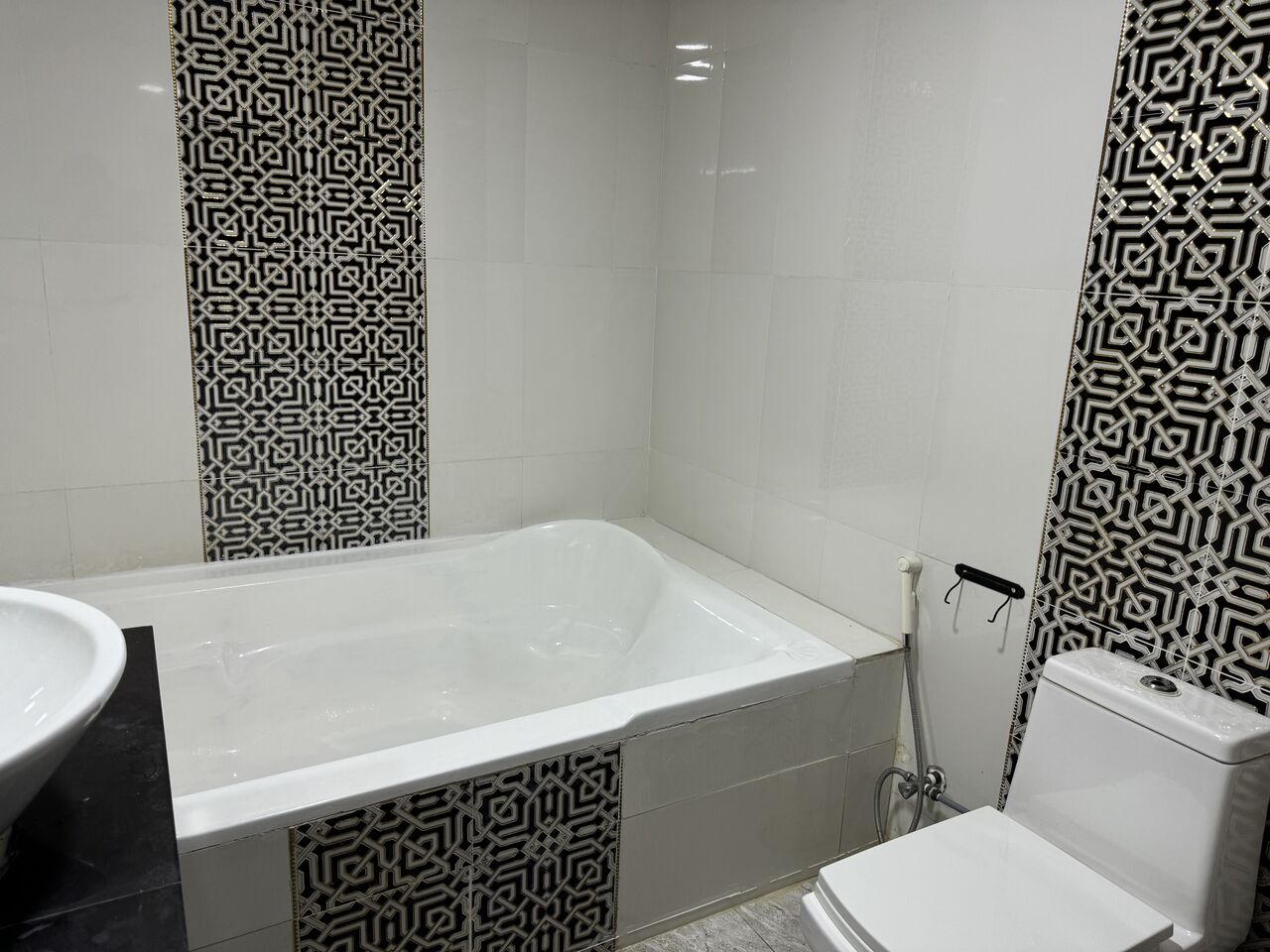 Sanad, Apartments, Flats, Houses & Villas, BHD 200/month,  Furnished,  1 BR,  100 Sq. Meter,  Fully Furnished Single Bedroom Flat Available