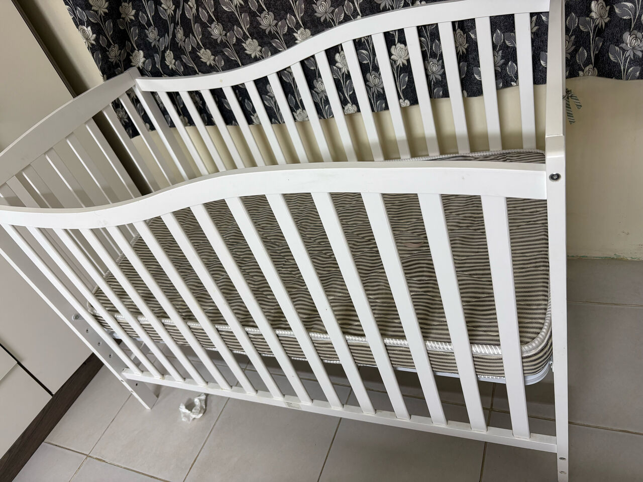 Riyadh, Furniture, SAR 450,  Baby Crib In Excellent Condition