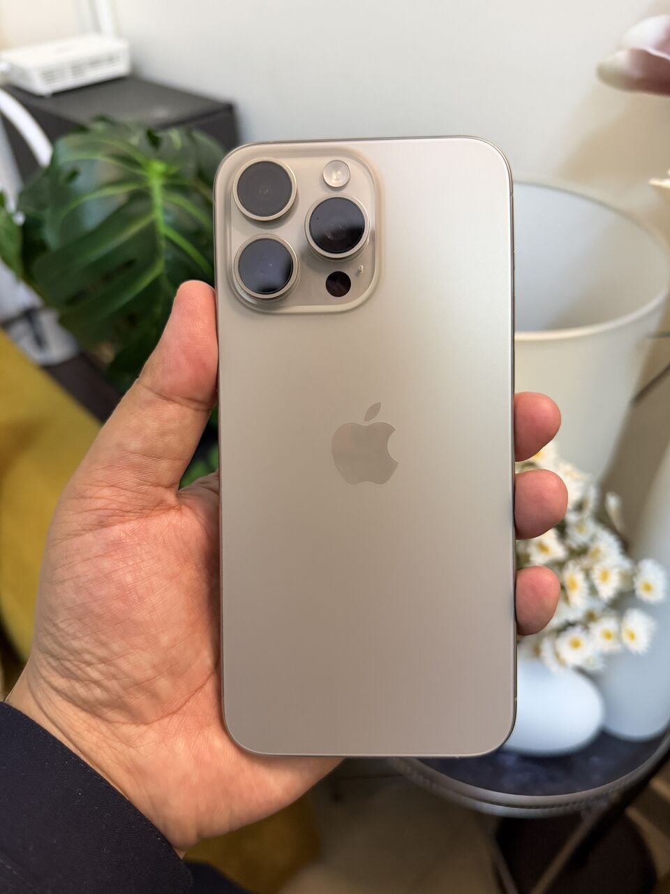Al Murabba, Mobile Phones, SAR 2700,  IPhone 15 Pro Max 256GB &mdash; Natural Titanium