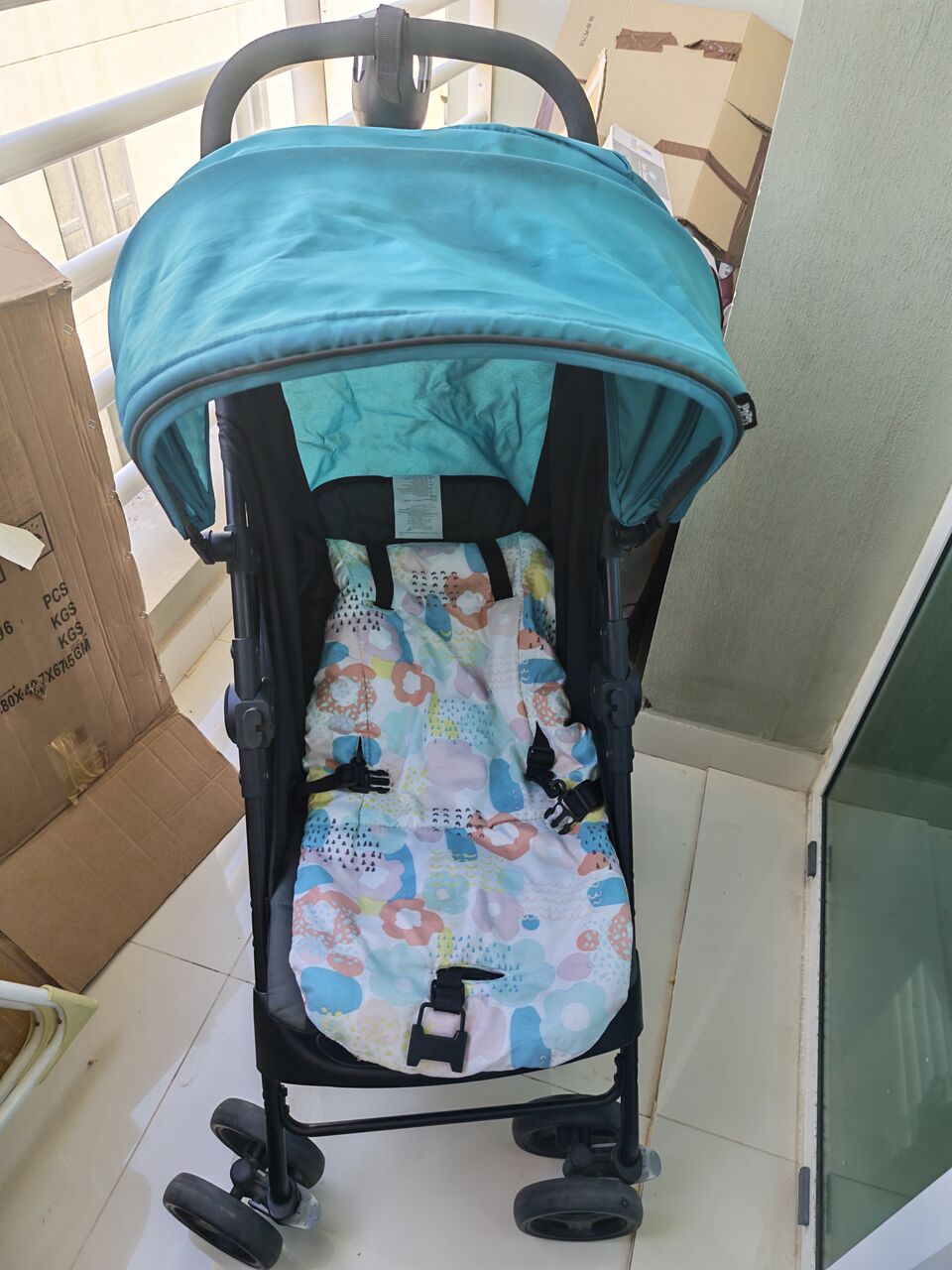 Manama, Baby & Kid Stuff, BHD 5,  Gently Used Baby Gear For Sale &ndash; Juniors (Centrepoint) Pram, Car Seat, Walker, Rocker, Etc