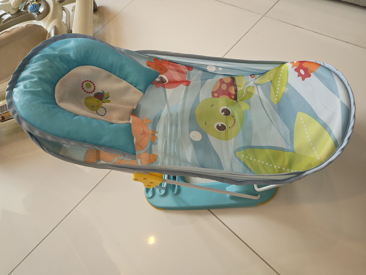 Manama, Baby & Kid Stuff, BHD 5,  Gently Used Baby Gear For Sale &ndash; Juniors (Centrepoint) Pram, Car Seat, Walker, Rocker, Etc