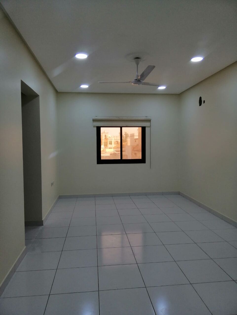 Sitra, Apartments, Flats, Houses & Villas, A Spacious Flat For Rent On The Ground Floor