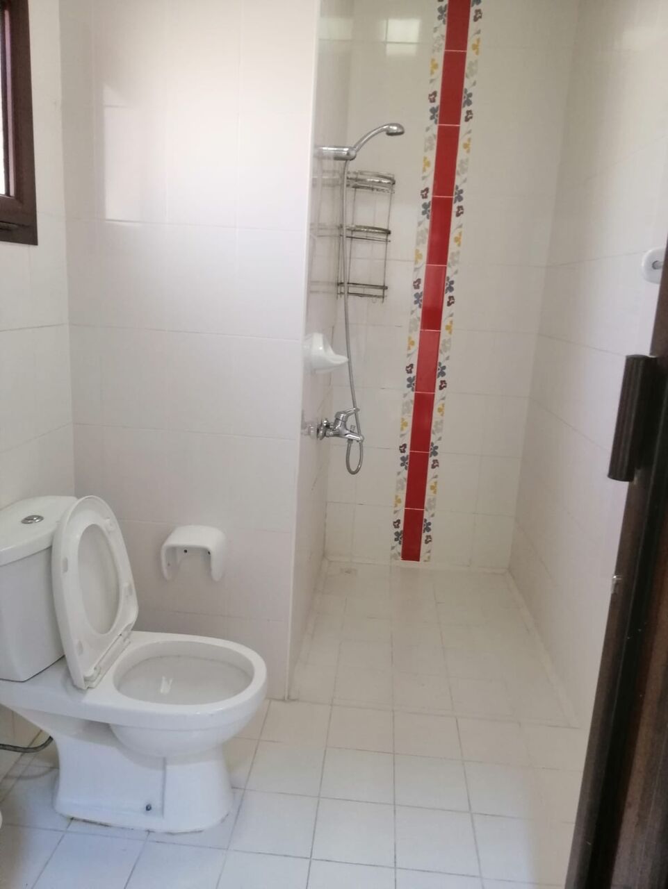 Sitra, Apartments, Flats, Houses & Villas, A Spacious Flat For Rent On The Ground Floor