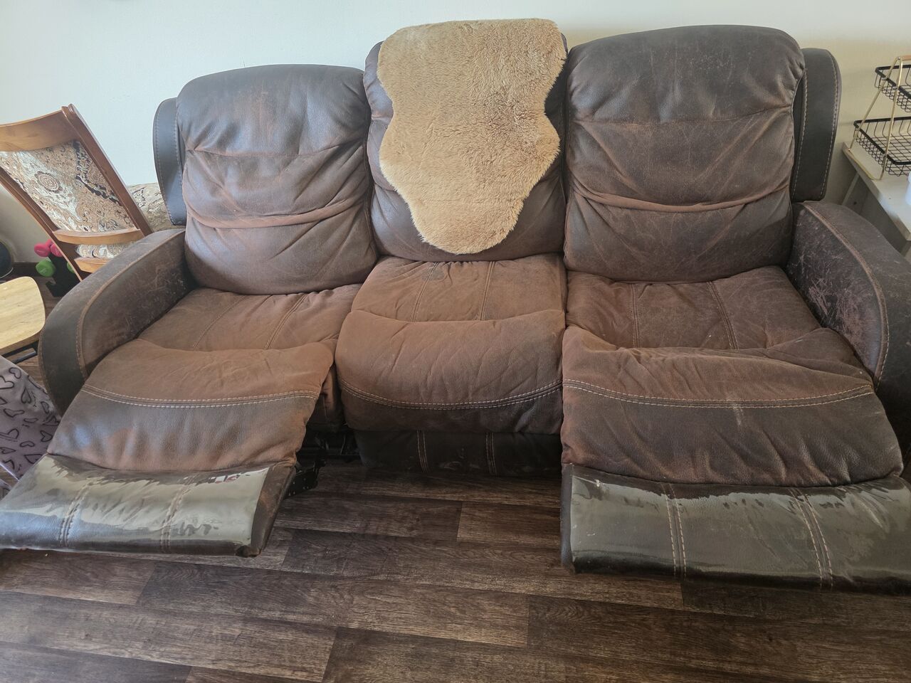 Khobar, Furniture, SAR 300,  3 Set Recliner