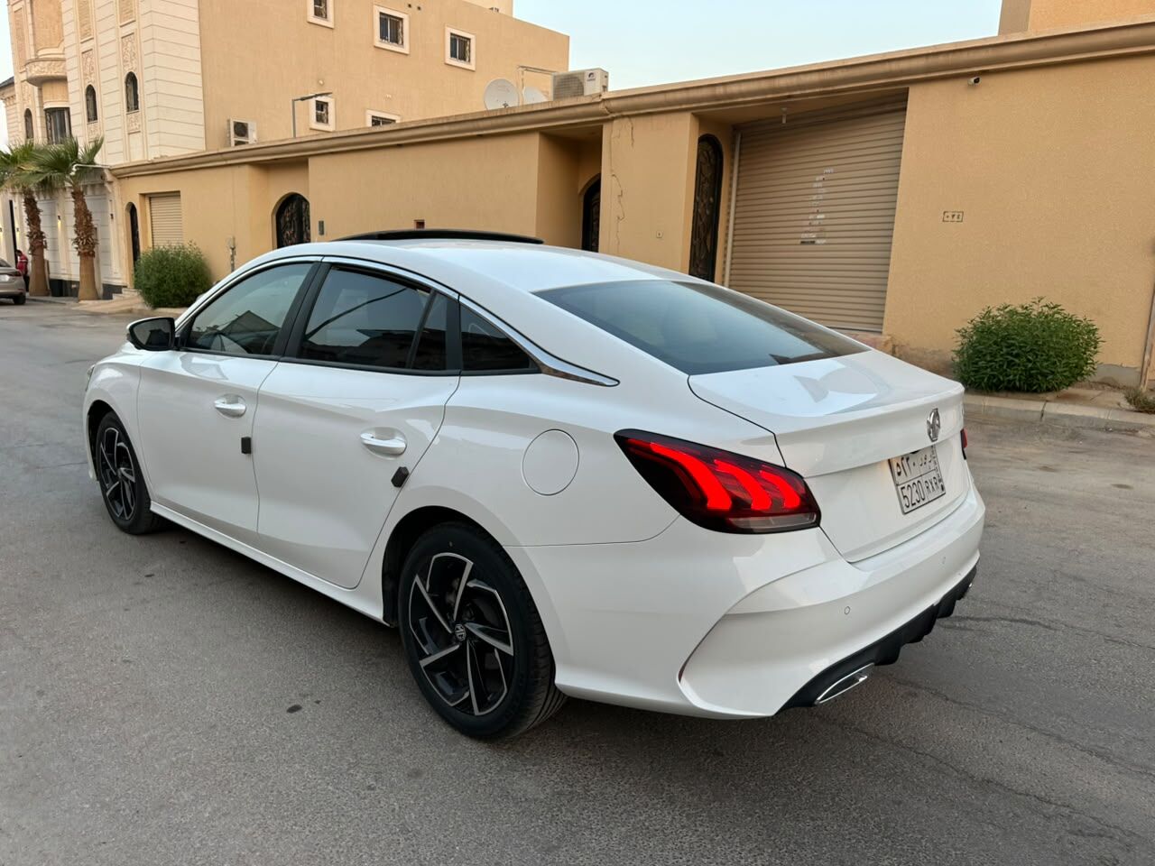 Riyadh, Vehicles, Cars & Trucks , SAR 43000,  MG GT,  2023,  Automatic,  89000 KM,    Fully Loaded With Sunroof For Sales 1st Owner Reasonable Price