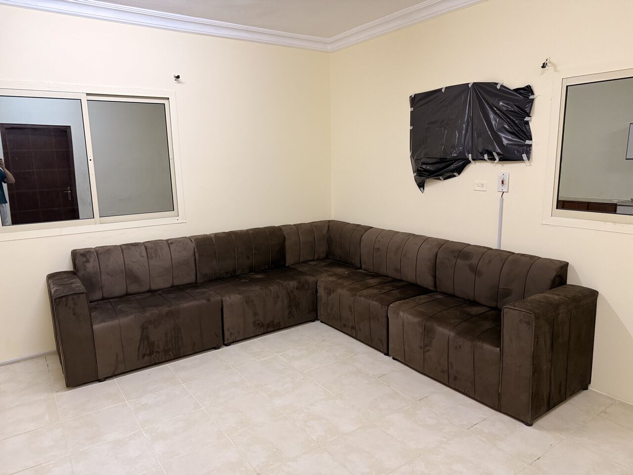 Jubail, Furniture, SAR 800,  New Sofa Set (8 Seater) - SAR 800 For Urgent Sale (Negotiable)