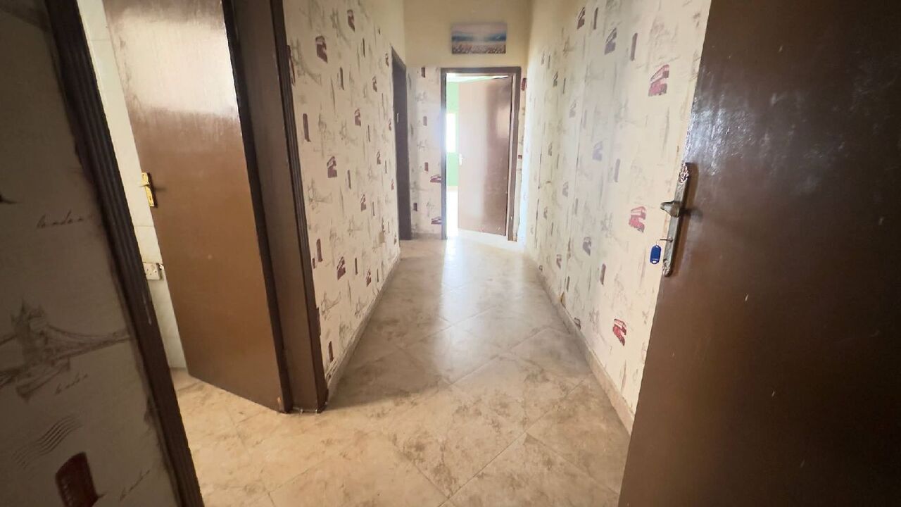 Manama, Apartments, Flats, Houses & Villas, BHD 90/month,  1 BR,  𝐄𝐱𝐡𝐢𝐛𝐢𝐭𝐢𝐨𝐧 𝐑𝐨𝐚𝐝:- 𝐒𝐩𝐚𝐜𝐢𝐨𝐮𝐬 𝐒𝐭𝐮