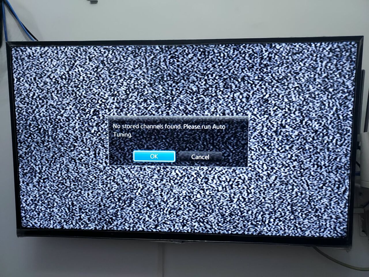Riyadh, Electronics, SAR 500,  Samsung 40" Series 4 HD LED TV