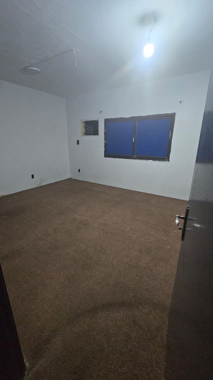Jubail, Rooms for Rent, SAR 1250/month,  Room For Rent With Kitchen And Washroom For Four To Five People..