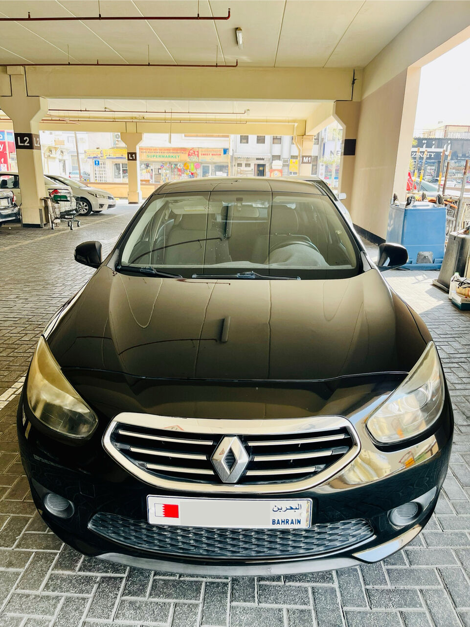 East Riffa, Vehicles, Cars & Trucks , BHD 1200,  Renault Fluence,  2014,  Automatic,  105000 KM,   In Good Condition, Clean Engine, , 104000 KM,less Used,urgnt Sale