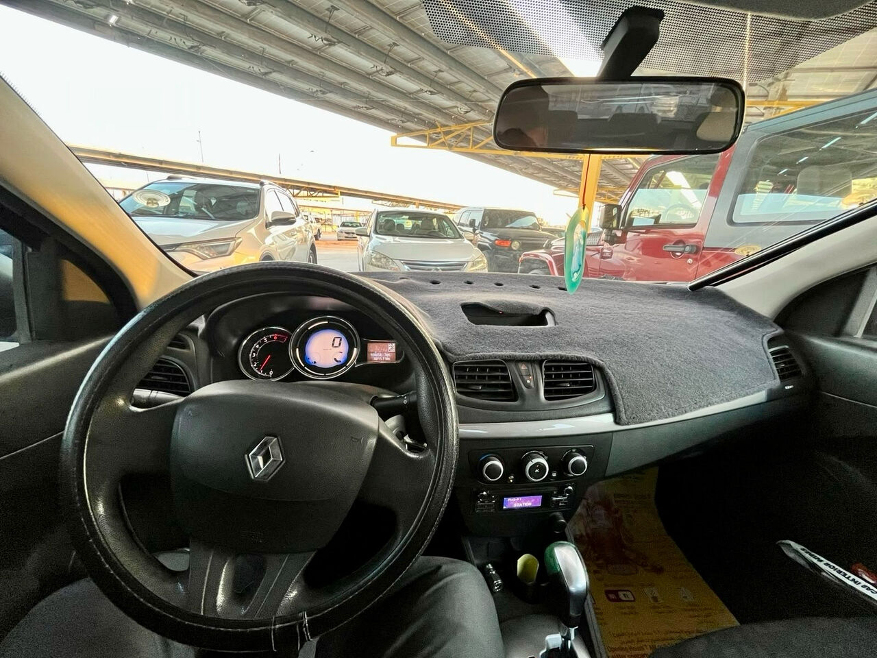 East Riffa, Vehicles, Cars & Trucks , BHD 1200,  Renault Fluence,  2014,  Automatic,  105000 KM,   In Good Condition, Clean Engine, , 104000 KM,less Used,urgnt Sale