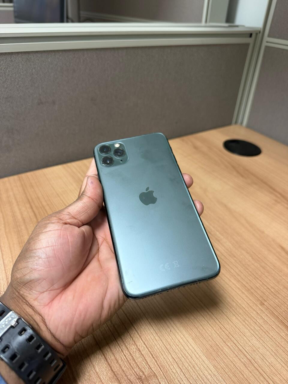 Jubail, Mobile Phones, SAR 1000,  IPhone 11 Pro Max 256GB Gray Color
