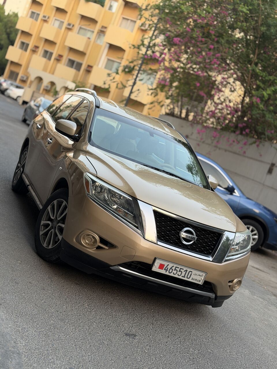 Manama, Vehicles, Cars & Trucks , BHD 2250,  Nissan Pathfinder,  2014,  Automatic,  137654 KM,    Mid Option In Excellent Condition