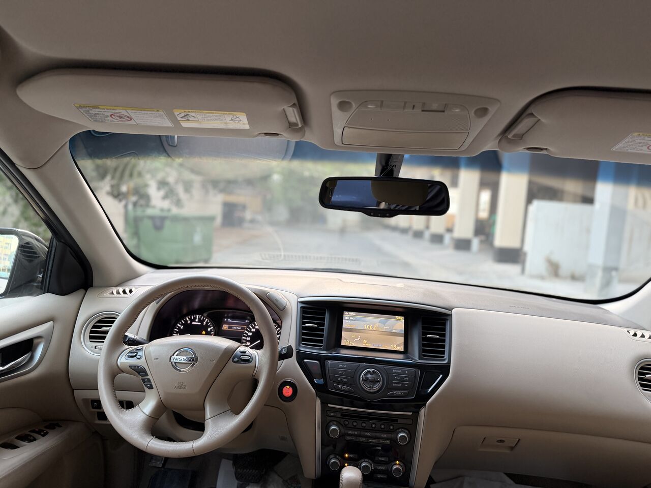 Manama, Vehicles, Cars & Trucks , BHD 2250,  Nissan Pathfinder,  2014,  Automatic,  137654 KM,    Mid Option In Excellent Condition