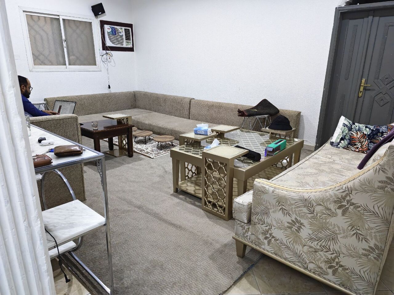 Riyadh, Rooms for Rent, SAR 1200/month,  2 Bed Room For Executives Bachelor For Rent.