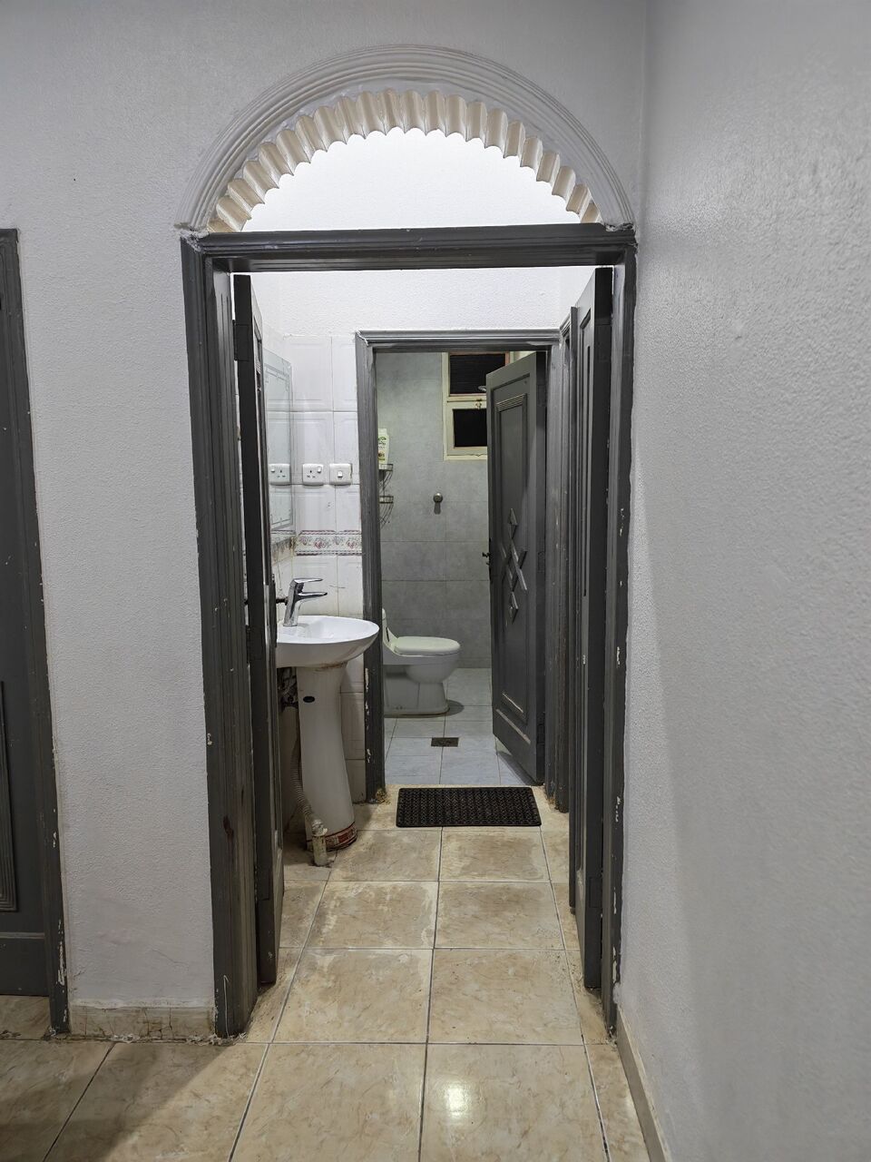 Riyadh, Rooms for Rent, SAR 1200/month,  2 Bed Room For Executives Bachelor For Rent.