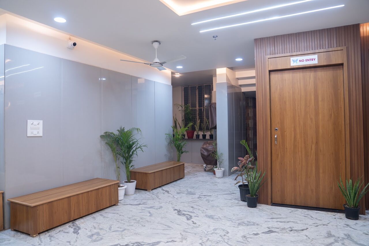 Lucknow, Health, Orthopaedic And Gynaecology Hospital In Mathura - Open 24 Hours