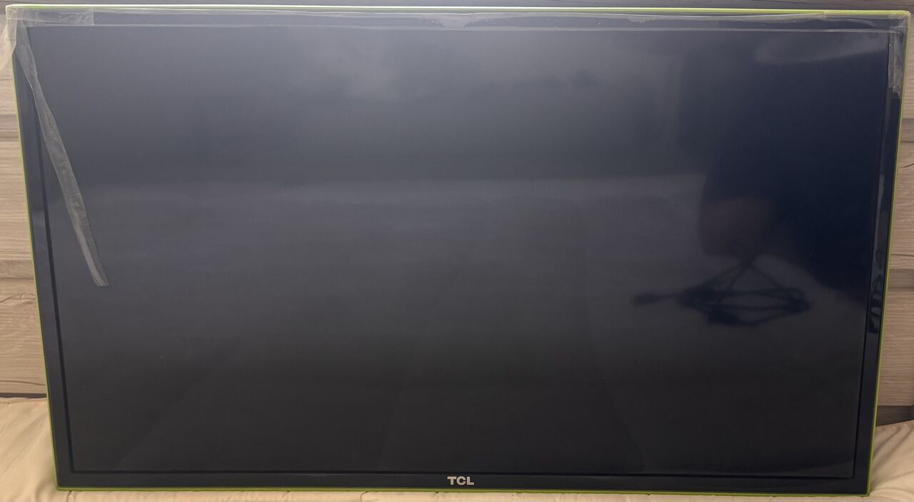 Riyadh, Household Items, SAR 1400,  Wooden Bed (Home Center) With Mattress, Topper & 32&rdquo; TCL TV