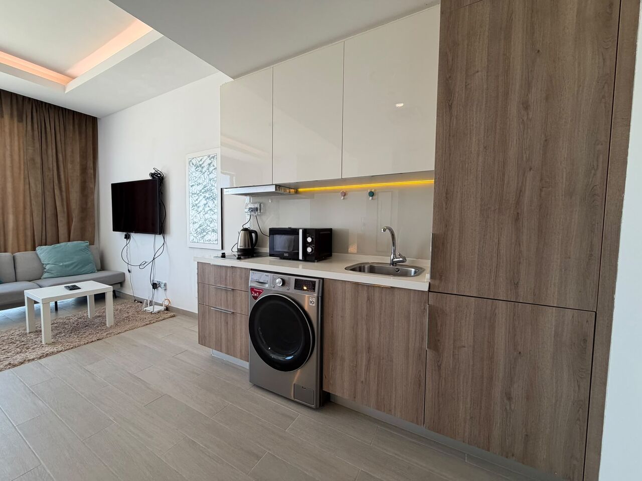 Juffair, Apartments, Flats, Houses & Villas, BHD 260/month,  Furnished,  Studio,  Studio For Rent In Juffair | Luxury Facilities | EWA Included