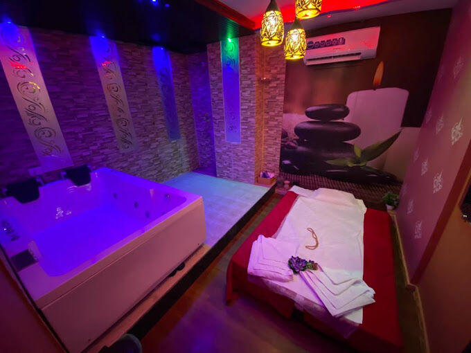 Mumbai, Health & Beauty Items, INR 1999,  Oceanic Spa - Spa In Bandra, Mumbai