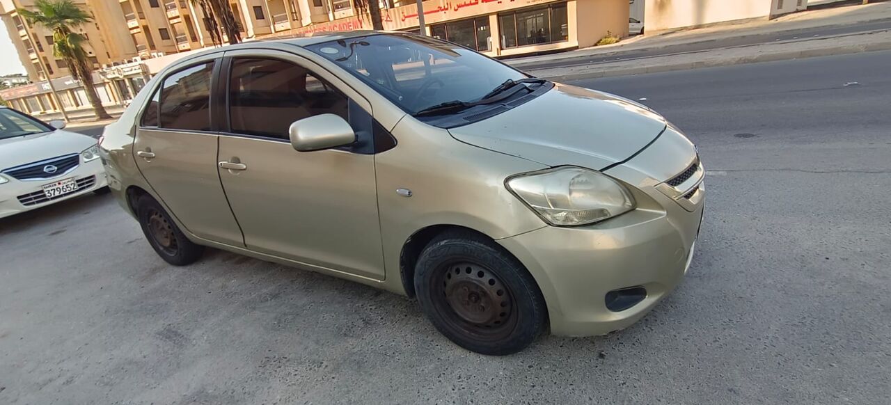 Umm Al Hassam, Vehicles, Cars & Trucks , BHD 1250,  Toyota Yaris 1.3L,  2008,  Automatic,  330500 KM,  Good Running Condition, Expat Owner Leaving, Urgent Sale !!
