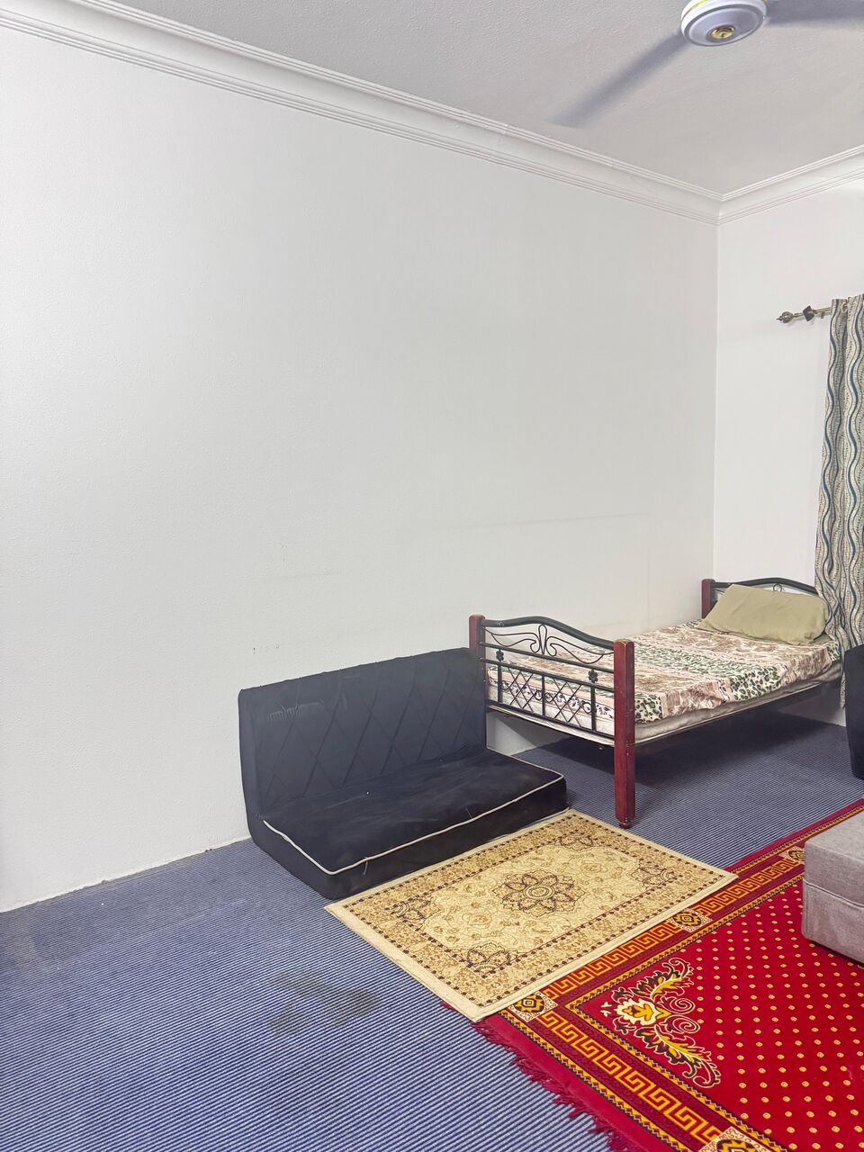 Al Wizarat, Rooms for Rent, SAR 12000/year,  Furnished,  A Big Spacious Furnished Room Available For A Executive Bachelor