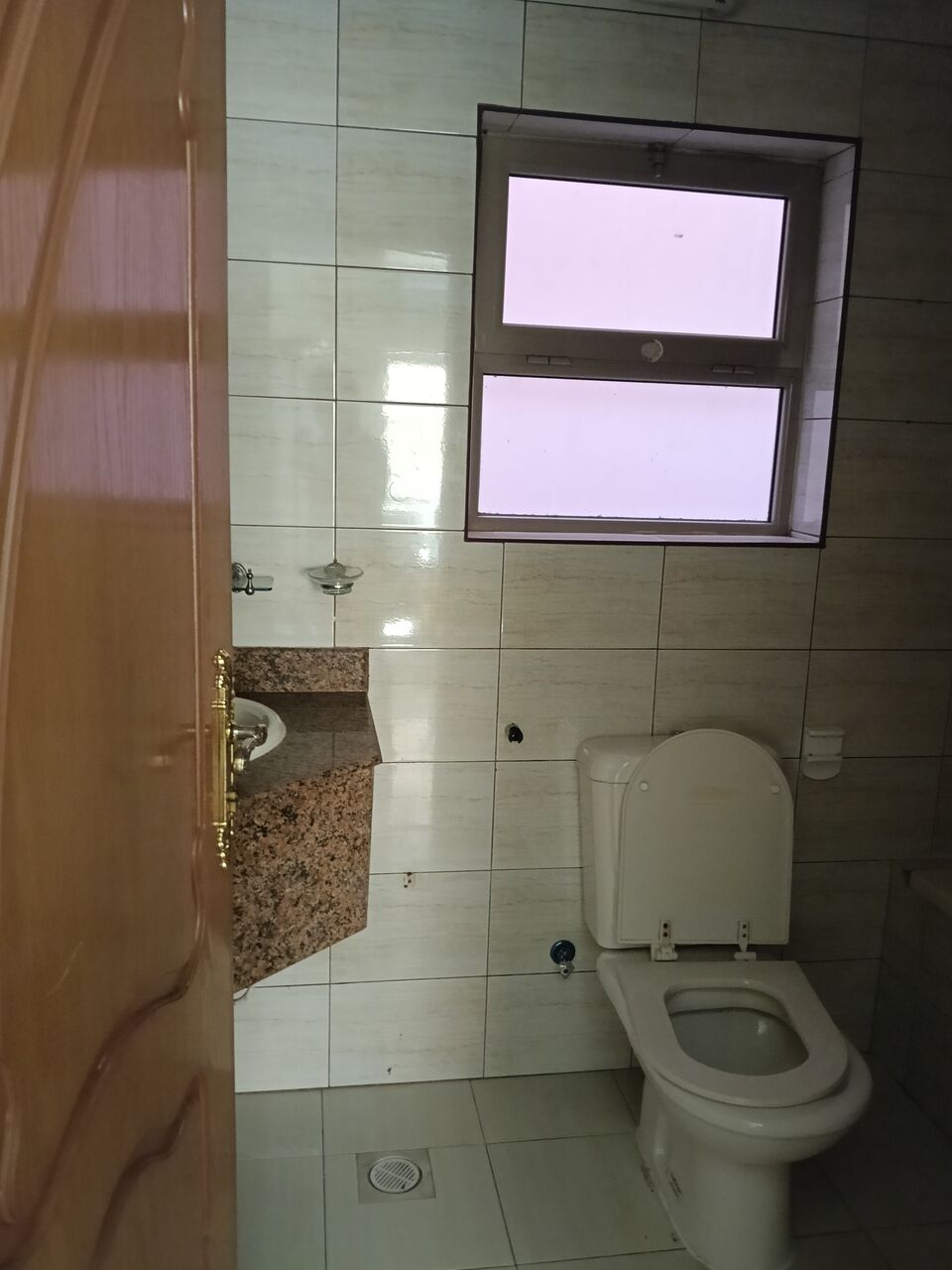 Zinj, Apartments, Flats, Houses & Villas, BHD 300/month,  2 BR,  2 Bedroom Semi Furnished Flat For Rent Without Ewa