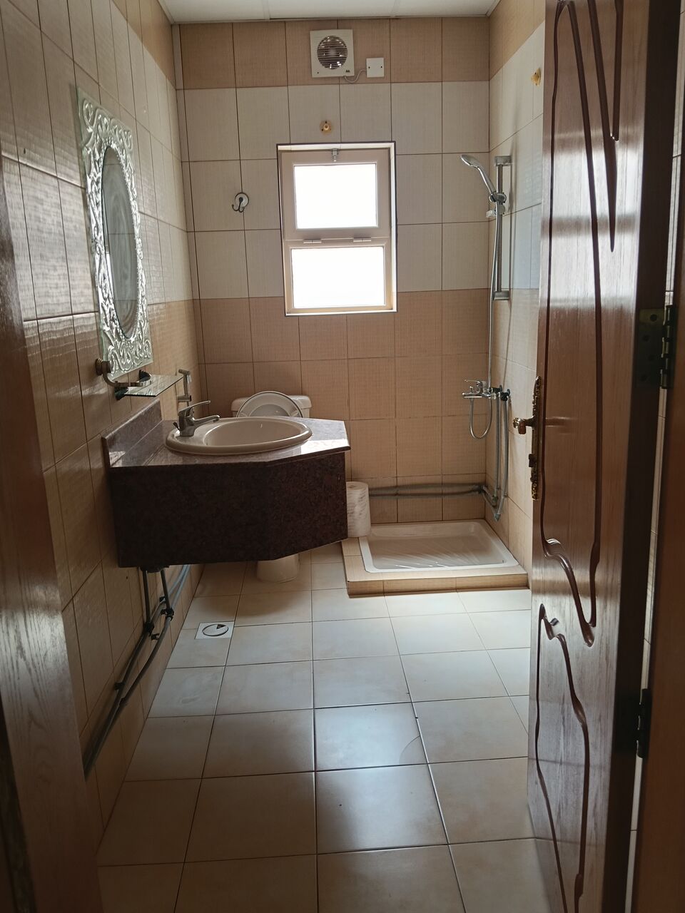 Zinj, Apartments, Flats, Houses & Villas, BHD 300/month,  2 BR,  2 Bedroom Semi Furnished Flat For Rent Without Ewa