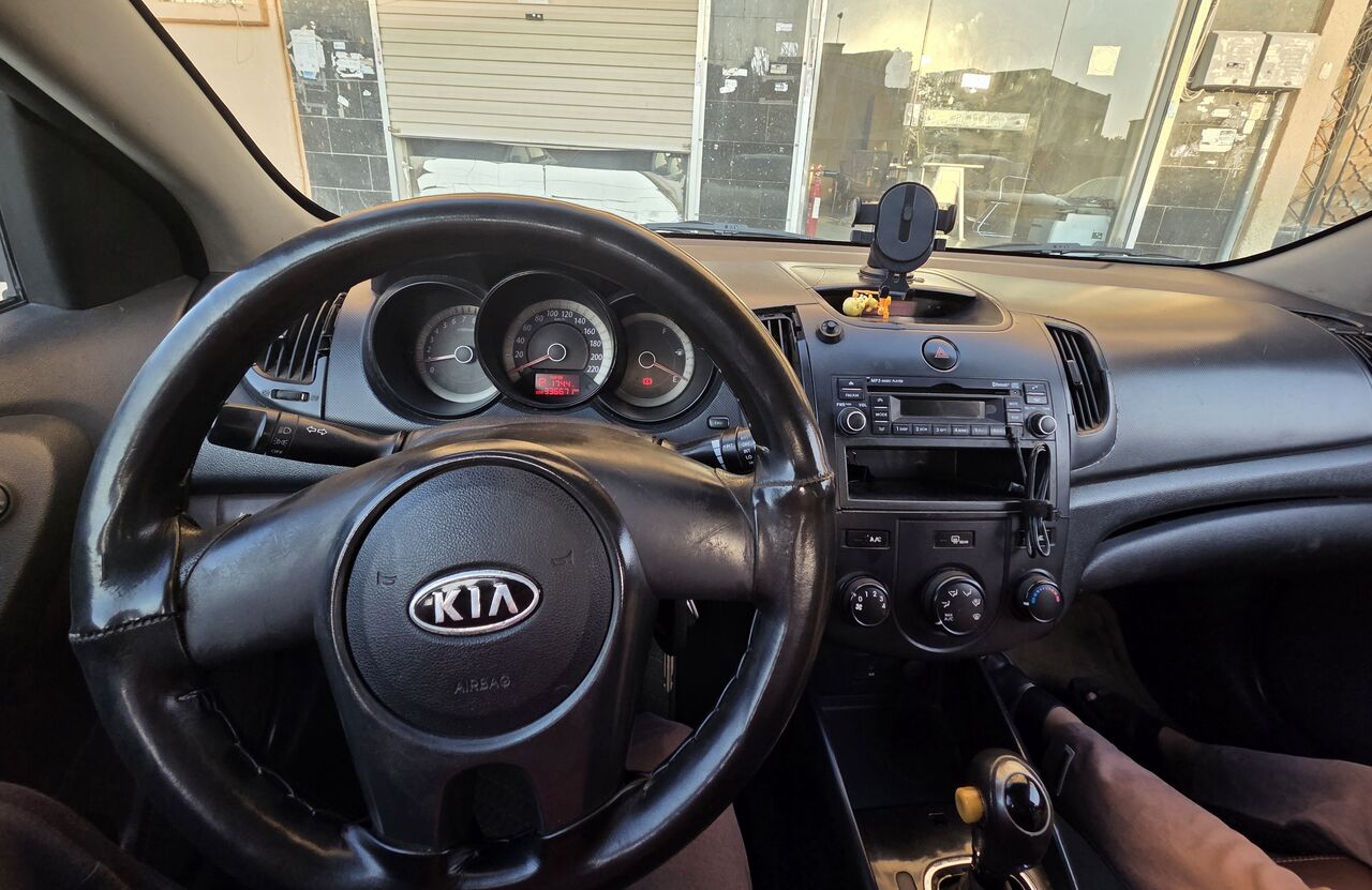 Al Adama, Vehicles, Cars & Trucks , SAR 14000,  Kia Cerato,  2013,  Automatic,  336000 KM,  , , 336k Odour, Fair Condition