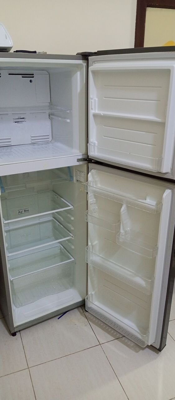 Manama, Appliances, BHD 30,  Fridge